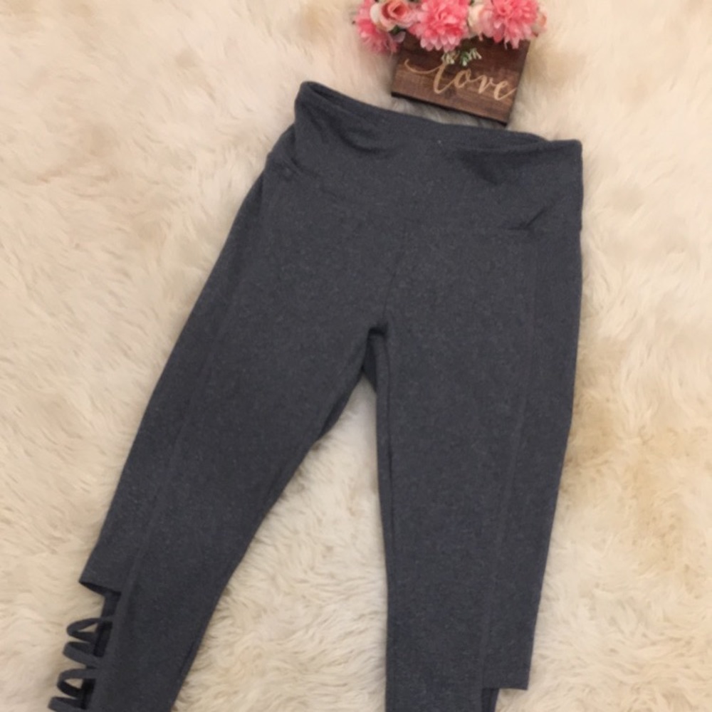 Grey leggings